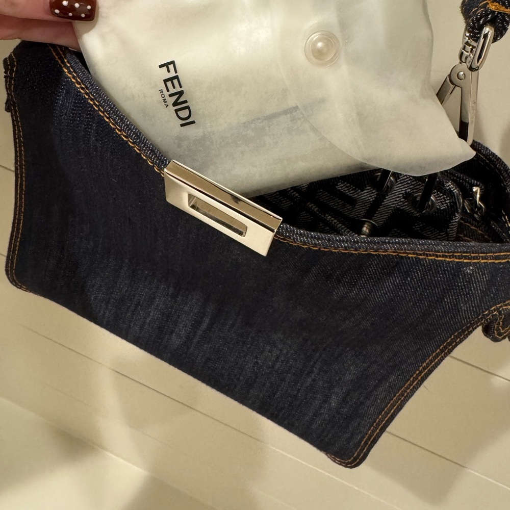 FENDI Peekaboo Iseeu Mini Denim Tote Bag In Blue - Picture 3 of 6